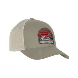 Truckerkeps i ventilerande meshtyg och smidigt knäppspänne bak.