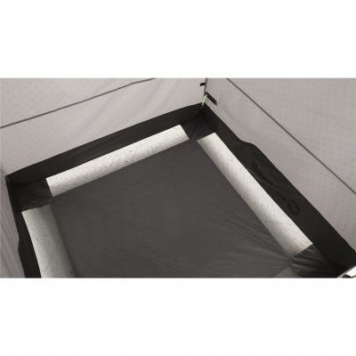 Golv med dränering i duschutrummet