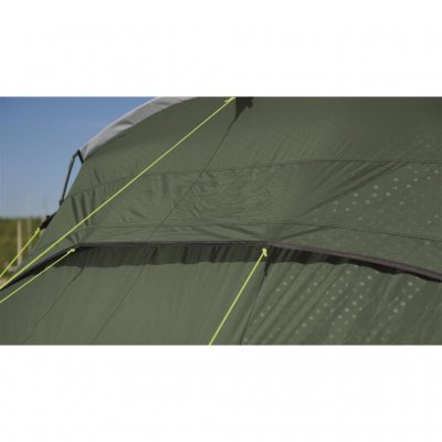 Outwell Crossflow Ventilation ger mycket bra ventilationsmöjligheter.