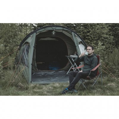 Prisvärt tält för både campingplatsen och mitt i naturen.