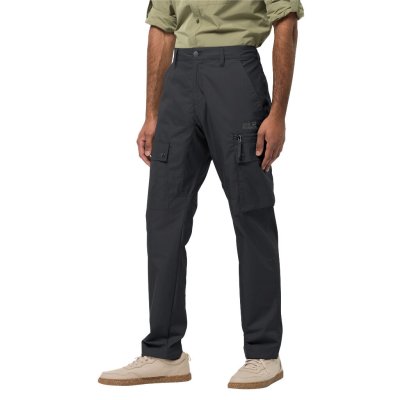 Friluftsbyxa som sitter bra och som passar lika bra på campingplatsen som på fjällen.