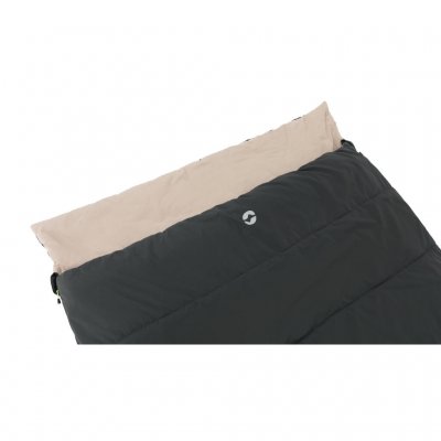 Outwell Celestial Lux Double sovsäck med dragkedjan helt stängd.