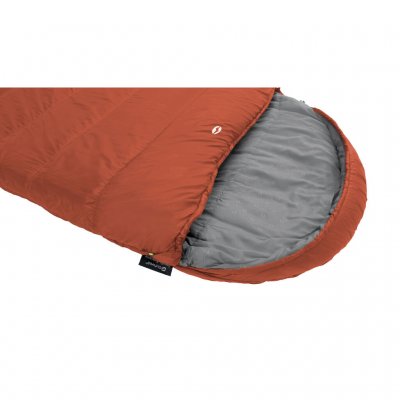 Outwell Canella är en packvänlig och varm campingsovsäck.