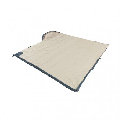 Sovsäcken går öppna helt och använda som ett täcke.