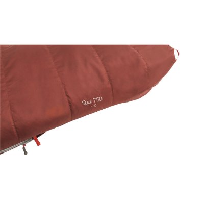 Fotända med hajfenskonstruktion på Spur 750.