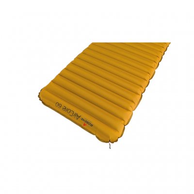 Horisontell kanaler gör att liggunderlaget anpassar sig efter kroppen och ger ett bra stöd