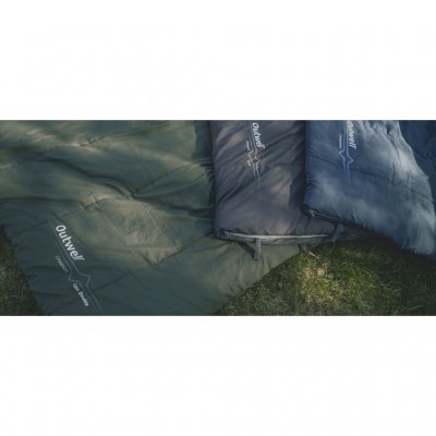 Rymlig sovsäck från Outwell.