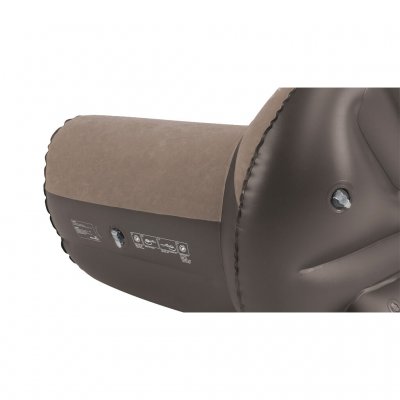 Enkel uppblåsning via kraftiga ventiler.