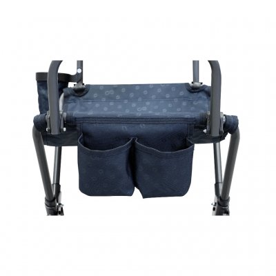 Förvaringsfickor och en flaskhållare