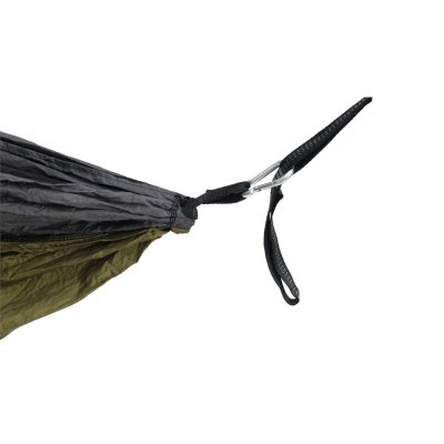 Fäst enkelt med hjälp av karbinhake.