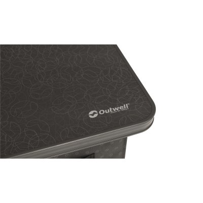 Robust laminerad ovansida.