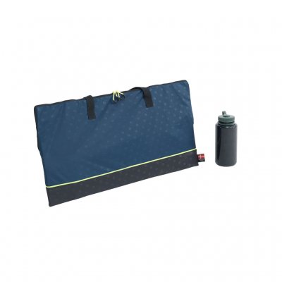 Förvaringsväska medföljer.