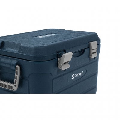 Låg vikt och stora handtag gör den idealisk i camping och friluftslivet.