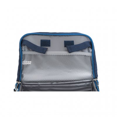 Nätfickor i locket utformade för att passa ett isblock