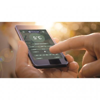 Styr och kontrollera temperaturen via Outwell app.