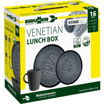 Servis i 16 delar i kraftigare melamin med stengodskänsla och nonslip.