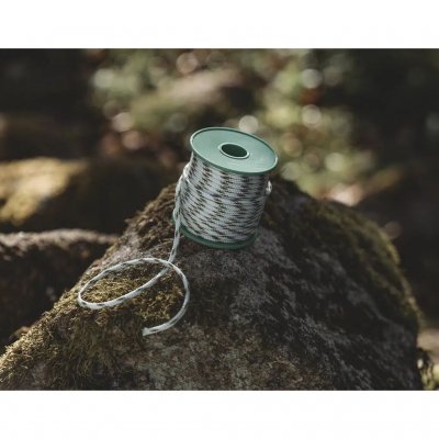 20 meter tältlina i nylon. Bra för både tält och reparationer på fältet.
