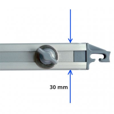 Passar fiamma rafter med en bredd på 30 mm.