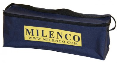 Husvagnsbackspeglarna kommer i en förvaringsväska.