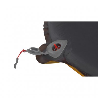 Robens Peak Valve-ventilen har ett bra luftflöde och en backventil som gör det lätt att pumpa eller blåsa i extra luft för att f