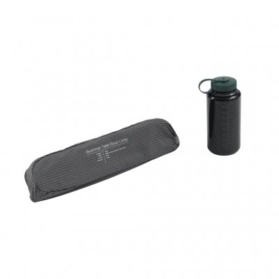 Bordet har liten packstorlek och är lätt att fälla ihop och packa i den medföljande bärväskan.