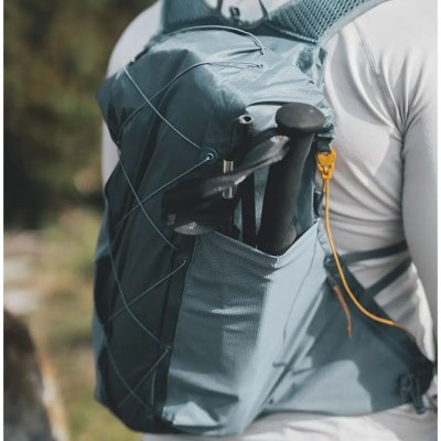 Liten packstorlek och låg vikt gör stavarna lätta att ha med sig.