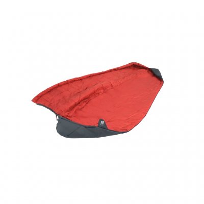 Sovsäcken kan öppnas upp helt och användas som ett täcke.