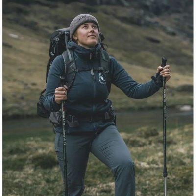 Robens Newlands T6 har tillbehör som gör att stavarna passar för alla typer av terräng.