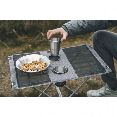 Tåliga koppar i rostfritt stål - perfekta för både friluftsliv och camping.