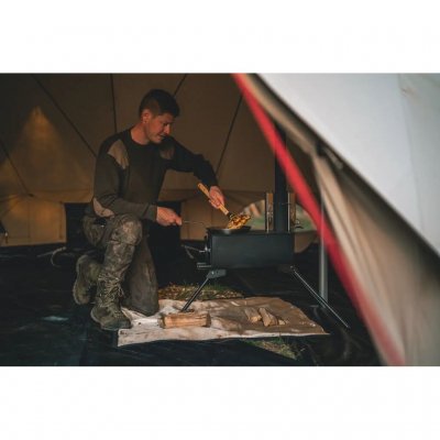 Stekpanna för eld och kamin med en diameter på 30 cm och långt handtag