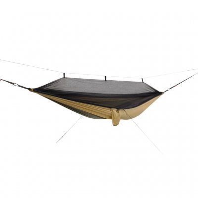 Komplett hammock som innehåller allt du behöver för att sova bekvämt. Kommer med robusta karbinhakar och kraftig tarp med en max