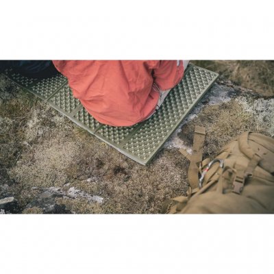 Mönstret i liggunderlaget Robens ZigZag Slumber Pro ger sovsäckens isolering utrymme att expandera vilket ger en bättre isolerin