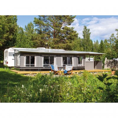 Svenska Tält Standby 7000 med veranda.