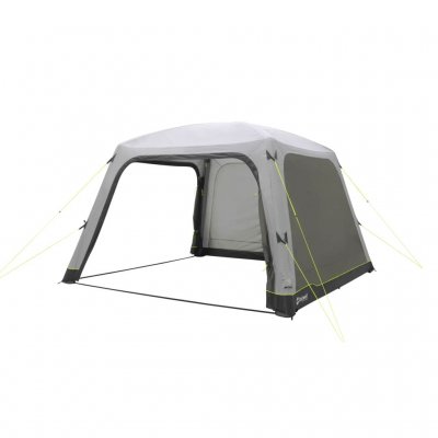 Njut av en flexibel ingång med två fullt öppningsbara sidor med mesh-dörr – perfekt för campingäventyr!