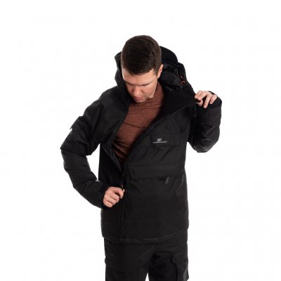 Lång dragkedja för att enkelt kunna ta av och på.